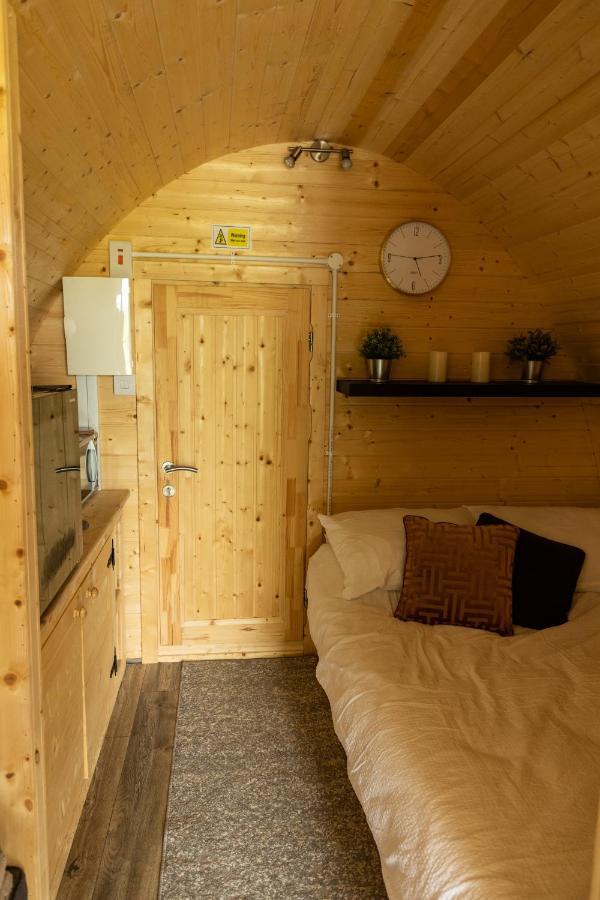 Apartamento Ivy Hill Glamping Pod Ennis Exterior foto